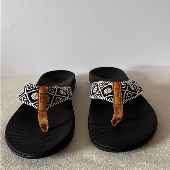 Reef flip flops - Picture 2 of 9